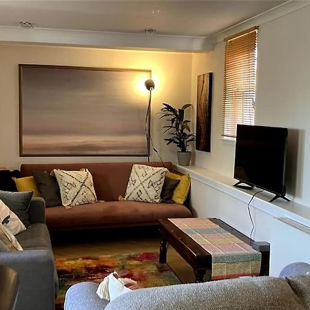 Bright Central Large Cosy Flat St Andrews Exterior photo
