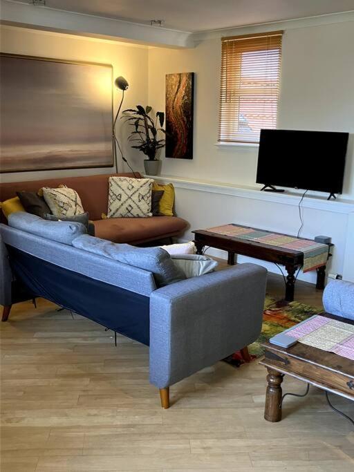 Bright Central Large Cosy Flat St Andrews Exterior photo